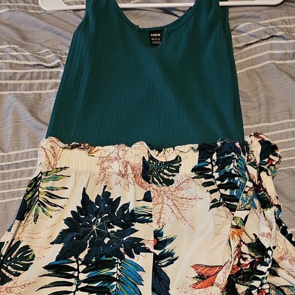 SHEIN Teal Ribbed Top